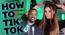Mănânci floricele? Și Will Smith! Dar el mănâncă dintr-un loc special, care l-a făcut viral pe TIKTOK