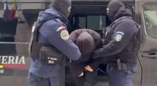 Traficanți din România, prinși în flagrant când îi vindeau cocaină unui polițist sub acoperire. Câți bani i-au cerut