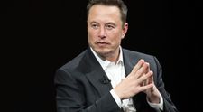 Cine este românca care l-a învins în instanță pe Elon Musk. „Am reușit imposibilul. L-am făcut să piardă primul proces din istoria Tesla”