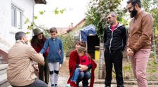 Mama a doi copii a fost înjunghiată, iar tatăl lor este principalul suspect. Povestea tragică, mâine la Visuri la cheie