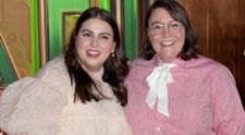Beanie Feldstein este însărcinată! Actrița din „Booksmart” așteaptă primul copil alături de soția sa, Bonnie-Chance Roberts