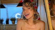 Anna Lesko a incendiat internetul. Frumoasa vedetă s-a lăsat fotografiată într-un body sexy din dantelă