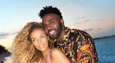 Jason Derulo și iubita sa, Jena Frumes, au devenit părinți. Primele imagini cu bebelușul