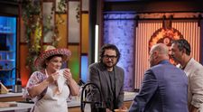 MasterChef, 27 octombrie 2025. Provocare de zile mari! Proba de astăzi le dă mari bătăi de cap concurenților. Preparatele trebuie să fie spicy, de inspirație mexicană, indiană sau chinezească. Cum arată farfuriile lor
