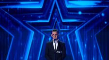 Românii au talent 2020: Patric Hanganu, concurentul care i-a emoționat pe toți cu vocea sa