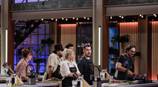 Chef Florin Dumitrescu intră în bucătărie și gătește friptura perfectă în 8 de minute! ”Știți de la cine am învățat chestia asta? De la Bontea”