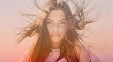 Alessiah lansează, chiar de ziua ei de naștere, videoclipul piesei „Love me”