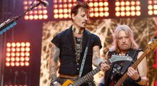 Johnny Depp, concert la București cu trupa Hollywood Vampires. Cât costă biletele