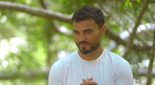 Jador tocmai a recunoscut, la Survivor All Stars, cine este iubita lui. Faimosul i-a compus o melodie de dragoste, pe care a cântat-o în fața tuturor: „Ascultă ce-ți dedică bărbățelul tău!”