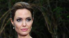 Ce i-a scris o adolescentă afgană Angelinei Jolie. Actrița și-a făcut Instagram doar pentru a-i împărtăși mesajul
