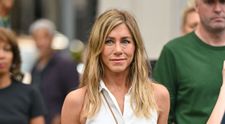 Ce mănâncă Jennifer Aniston ca să arate așa la 57 de ani! Actrița are 51 kg, la o înălțime de 1.64 m. Meniul unei zile obișnuite: ”Dimineața, omletă...”