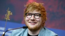 Ed Sheeran, inclus în lotul unei echipe de fotbal din Anglia. Artistul e mare fan al sportului rege