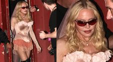 Se îmbracă "like a virgin", dar are vârstă de pensionare. Madonna, ținută la limita decenței la petrecerea de lansare a noului album