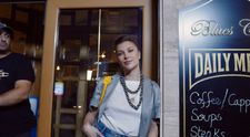 Lora, declarații despre rolul său din filmul „Ca fetele”. Artista apare pe marile ecrane alături de Maia Morgenstern