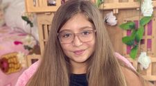 O fetiță de 11 ani trăiește cu inima bătând în exteriorul pieptului. Cum este posibil