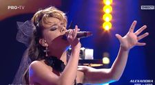 Vocea României 2023: Semifinala. Alexandra Căpitănescu a rupt scena cu piesa ”Like a prayer”: ”Ne omori pe toți”