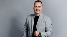 Agricultură ca în vest și în România!  Cu ajutorul fondurilor Europene, fermierii de la noi din țară pot face diferența. Duminică, la România, te iubesc!, o nouă ediție din campania EU Yes La Vot!