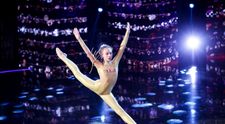 Românii au talent 2023: Alexandra Ionel, moment de dans contemporan pentru care a fost aplaudată în picioare de jurați