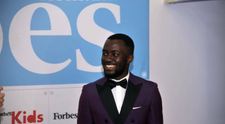Finalistul sezonului cinci Vocea Romaniei, Tobi Ibitoye, se afla pe lista Forbes 