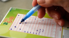 Report de 33,51 milioane la Loto 6/49! 13 români au fost foarte aproape să-l câștige, ghicind 5 dintre cele 6 numere extrase. Cât a câștigat fiecare