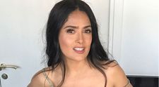 Salma Hayek, aparitie ravasitoare la Cannes. La 51 de ani actrita este mai sexy ca niciodata