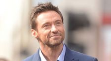 Nu o sa-ti vina sa crezi cum arata la plaja sotia lui Hugh Jackman, unul dintre cei mai sexy barbati de la Hollywood