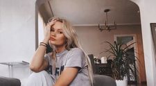 Celebra artistă, care a interpretat una dintre cele mai de succes piese din toate timpurile, a murit la doar 37 de ani. A lăsat în urmă o fiică în vârstă de cinci ani:„Suntem cu inimile frânte”