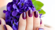 (P) Oja semipermanentă în culoarea violet – Tendințe la modă