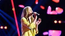 Cu o interpretare absolut sublimă, Soledad Baciu a făcut ca primele două scaune să se întoarcă în secunde! Toți antrenorii au luptat pentru vocea ei: „Ai făcut dragoste cu urechile noastre!”