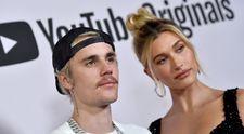 Justin Bieber, pus la zid de fani din cauza noului său look. “Ăsta nu e Justin”