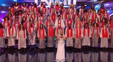 100 de oameni au intrat in acelasi timp pe scena, iar ce a urmat va ramane in istoria show-ului Britain's Got Talent