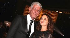 Fotografia ciudata postata de iubita lui Bourdain chiar inainte de moarte. Imaginea a fost stearsa, dar presa a salvat-o