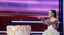 Românii au talent, 20 martie 2026. Sarah Llewellyn , show cu balet, operă și un tort imens! Toți au rămas mască în timpul prestației sale: „Cum ți-a venit ideea asta?”