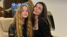 Monica Gabor și fiica ei, ca două dive, într-un avion privat. Cum a reacționat Irinel Columbeanu