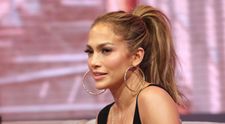 Imagine rara cu Jennifer Lopez si mama ei. Cum arata cea care i-a dat viata uneia din cele mai sexy femei din lume