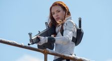 Scarlett Johansson a dat în judecată Disney după difuzarea filmului Black Widow. Care e motivul