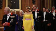 Melania Trump ironizată online pentru rochia 