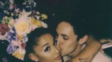 Ariana Grande s-a căsătorit în secret. Cine e Dalton Gomez, alesul artistei