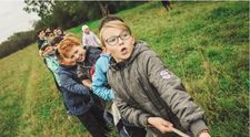 (P) Orele de educație fizică - beneficii și echipament necesar