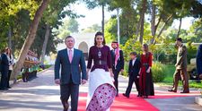 Cum arăta regina Rania în tinerețe. Imagini rare cu cea mai stilată femeie din Iordania