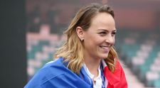 O medaliată cu aur la Olimpiada de la Tokyo a fost bătută de iubitul ei: „Dată cu capul de podea de mai multe ori”