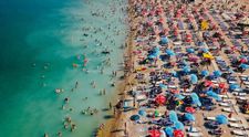 Prețuri cazare Litoral 2023 | Cât te costă o cameră la mare dacă nu stai la hotel