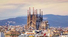 VIDEO Barcelona, orașul de vis al spaniolilor. De ce trebuie neapărat să-l vizitezi?
