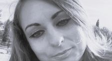 O româncă de 32 de ani din Spania s-a sinucis în fața copiilor săi! Cum și-a pus capăt zilelor și ce a făcut fiica ei pentru a o salva