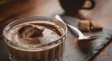 (P) Mousse reinterpretat si budinca dietetica. Deserturile delicioase dedicate celor care nu pot consuma zahar