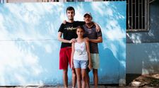 Visuri la cheie, 30 octombrie. Povestea familiei Bosoiu. Claudiu își crește singur cei doi copii, după ce soția lui a murit de cancer: „I-am promis că voi avea grijă de ei”