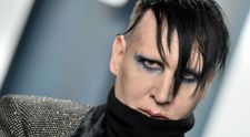 Marilyn Manson, dat în judecată și de o fostă asistentă. Femeia îl acuză de hărțuire sexuală