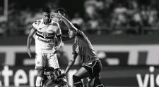 Un celebru fotbalist a murit la 27 de ani, după ce s-a prăbușit pe teren! Devenise tată în urmă cu 2 săptămâni