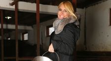 Vica Blochina renunta la confortul de acasa pentru 
