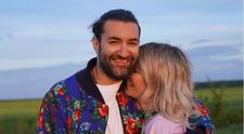 Smiley și Gina Pistol, relaxare într-un peisaj de vis. Ce destinație din România au ales